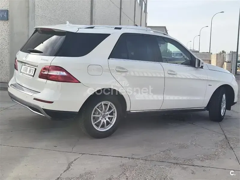 Usado Mercedes ML250 204 CV (150 kW) 2012 Blanco SUV