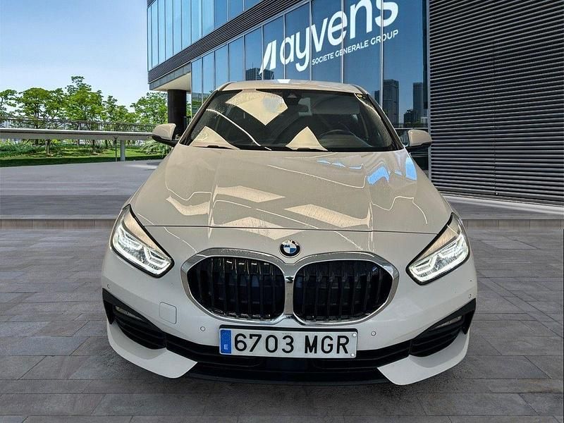 Usado BMW 116 Comfort Edition 116 CV (85 kW) 2023 Amarillo Utilitario