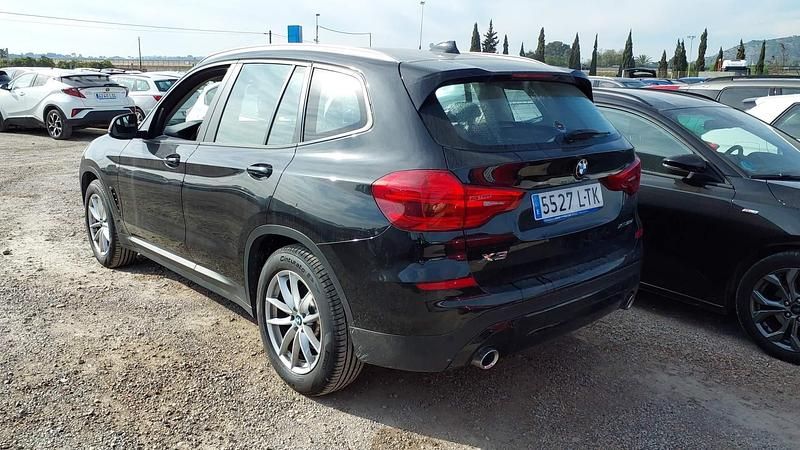 Usado BMW X3 Comfort Edition 190 CV (139 kW) 2021 Negro SUV