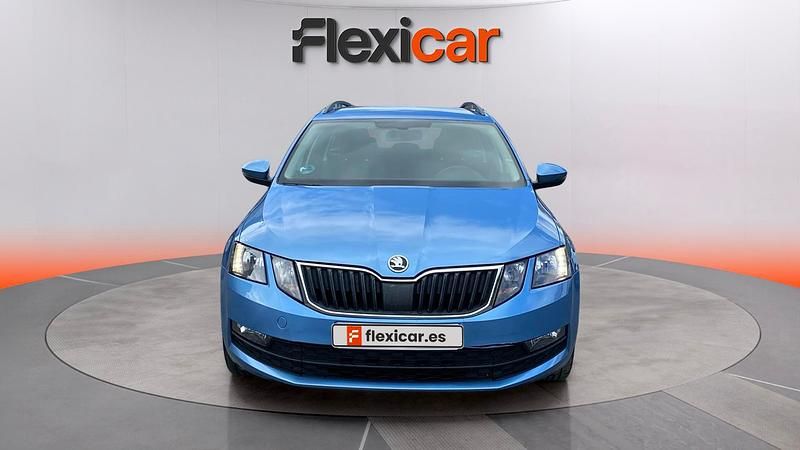 Usado Skoda Octavia 116 CV (85 kW) 2019 Azul Familiar