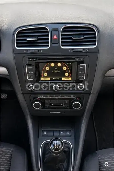 Usado VW Golf VI 105 CV (77 kW) 2011 Azul Berlina