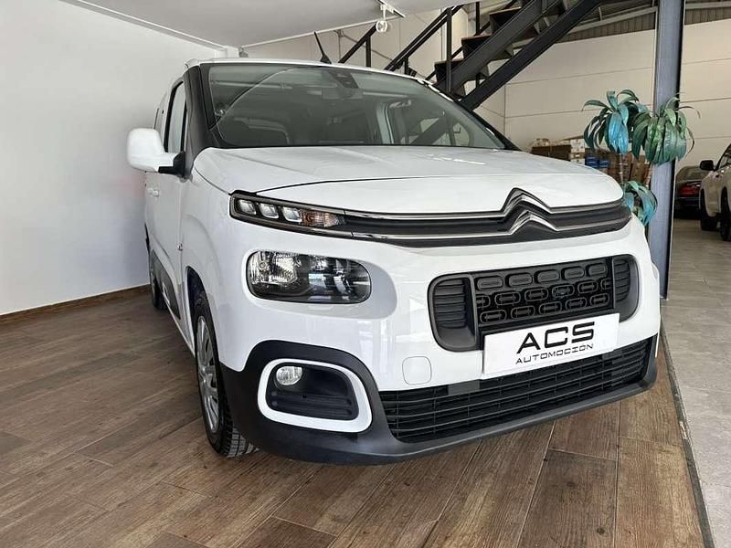 Usado Citroën Berlingo Shine 102 CV (75 kW) 2019 Blanco Monovolumen