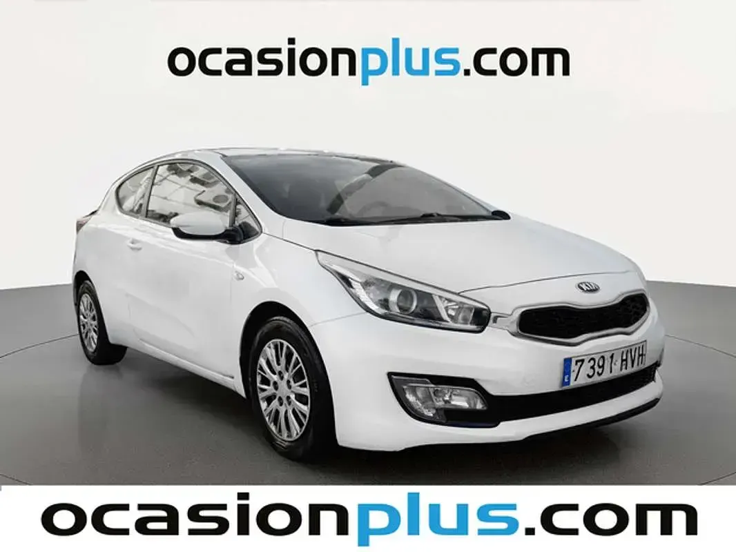 Käytetty Kia ProCeed 99 HP (72 kW) 2014 Valkoinen Viistoperä