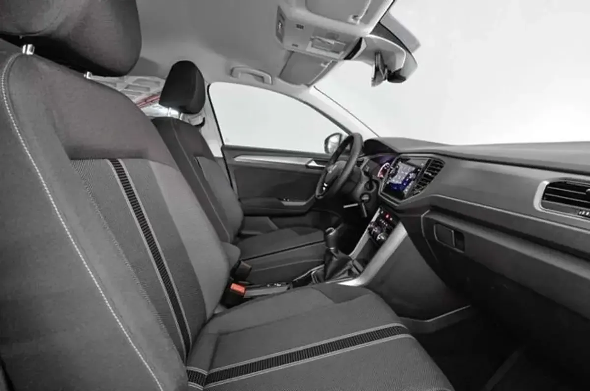 Usado VW T-Roc 110 CV (80 kW) 2022 Blanco SUV