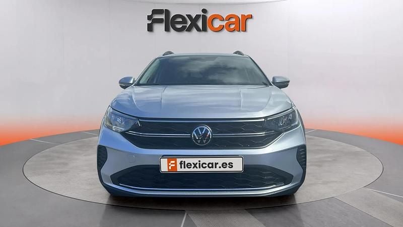 Usado VW Taigo 116 CV (85 kW) 2024 Gris SUV