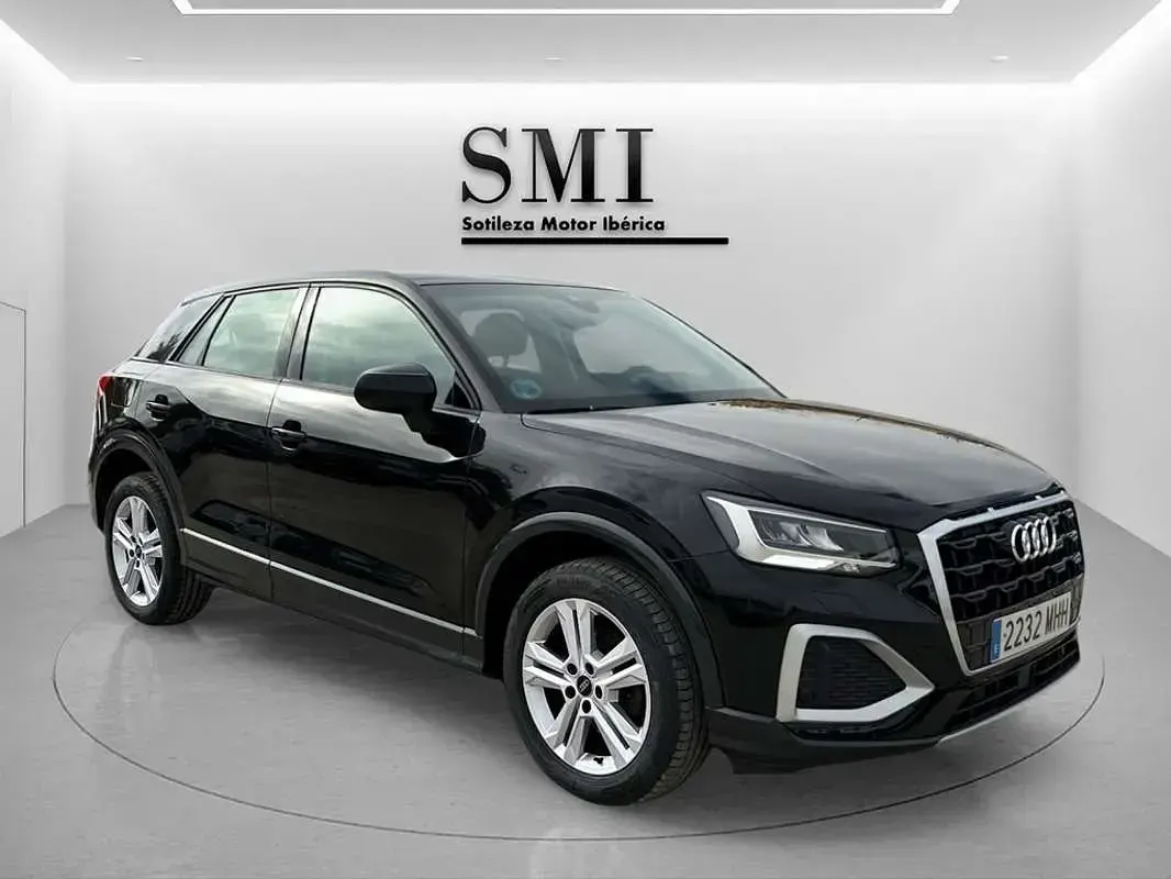 Usado Audi Q2 Advanced Plus 110 CV (80 kW) 2023 Negro SUV
