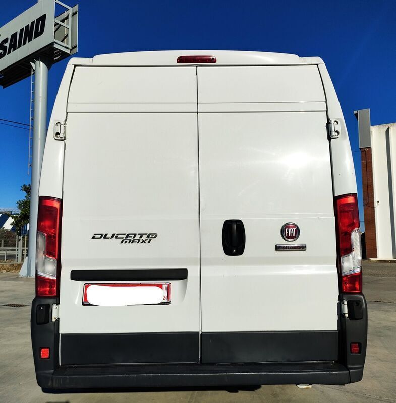 Usado Fiat Ducato 150 CV (110 kW) 2018 Blanco Van