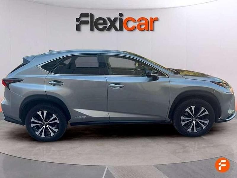 Gris Usado 2021 Lexus NX350h SUV | 26.490 € (Super precio) - Imagen 1/1