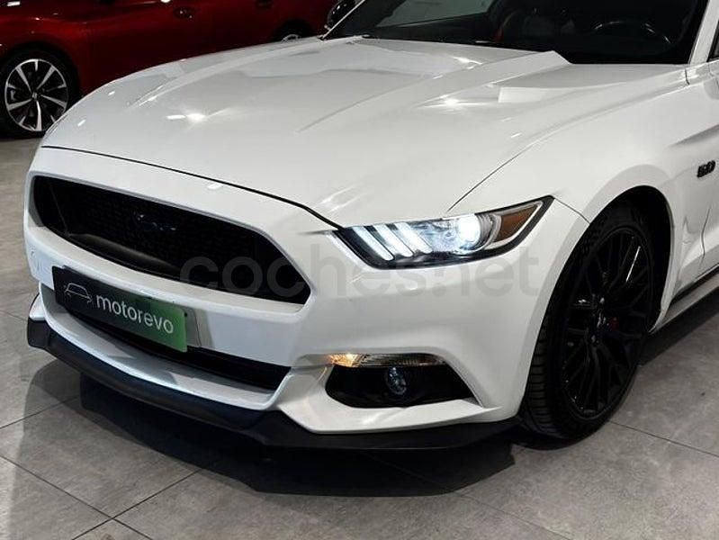 Usado Ford Mustang GT 418 CV (307 kW) 2018 Blanco Coupe