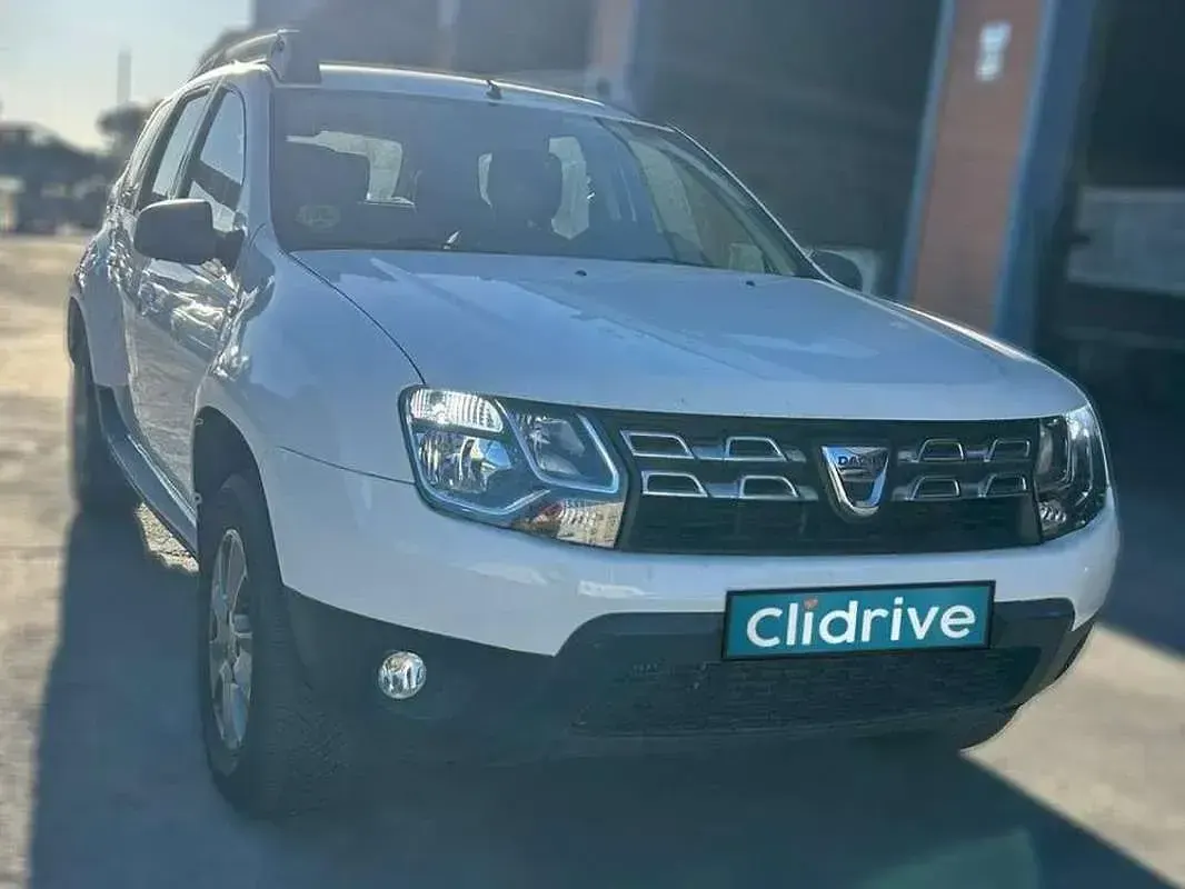 Occasion Dacia Duster Lauréate 110 ch (80 kW) 2015 Blanc SUV