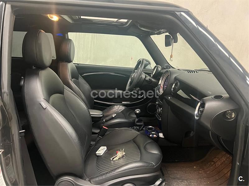 Usado Mini Cooper SD 143 CV (105 kW) 2013 Gris / plata Utilitario