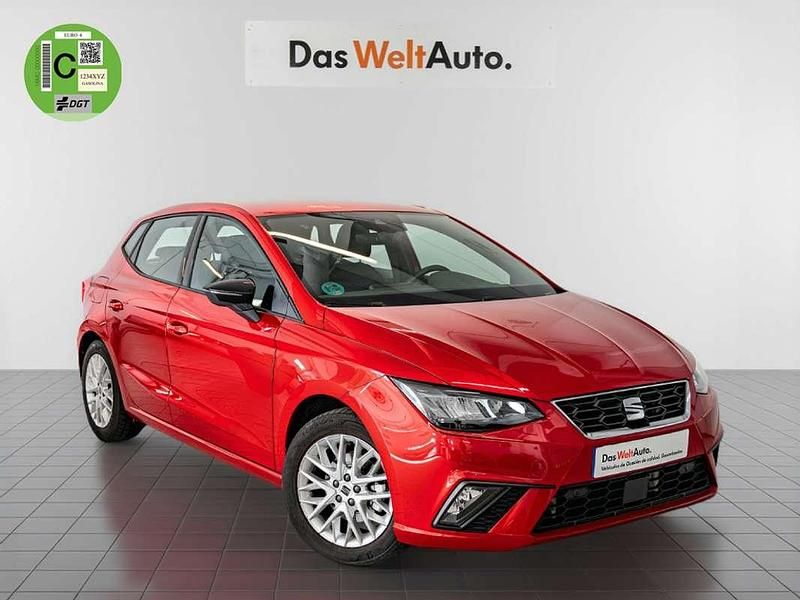 Usado Seat Ibiza FR 116 CV (85 kW) 2025 Rojo Utilitario