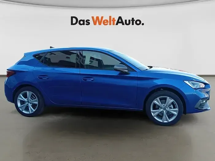 Nuevo Seat Leon FR 150 CV (110 kW) 2026 Azul