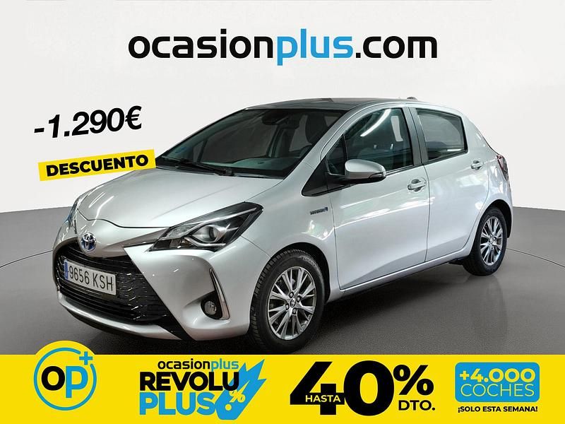 Usado Toyota Yaris Hybrid Active 100 CV (73 kW) 2018 Gris
