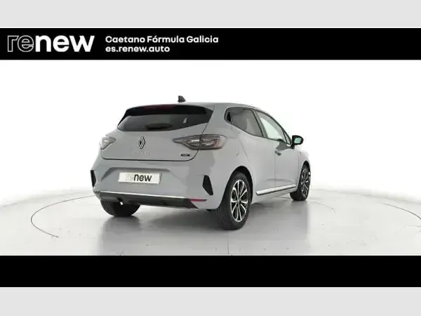Usado Renault Clio V Techno 143 CV (105 kW) 2025 Gris Berlina
