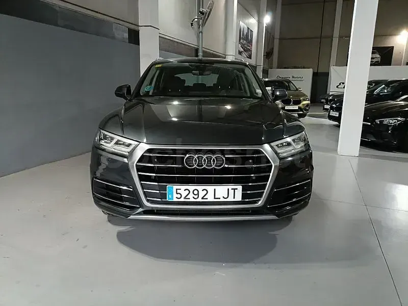 Usado Audi Q5 163 CV (119 kW) 2020 Gris / plata SUV