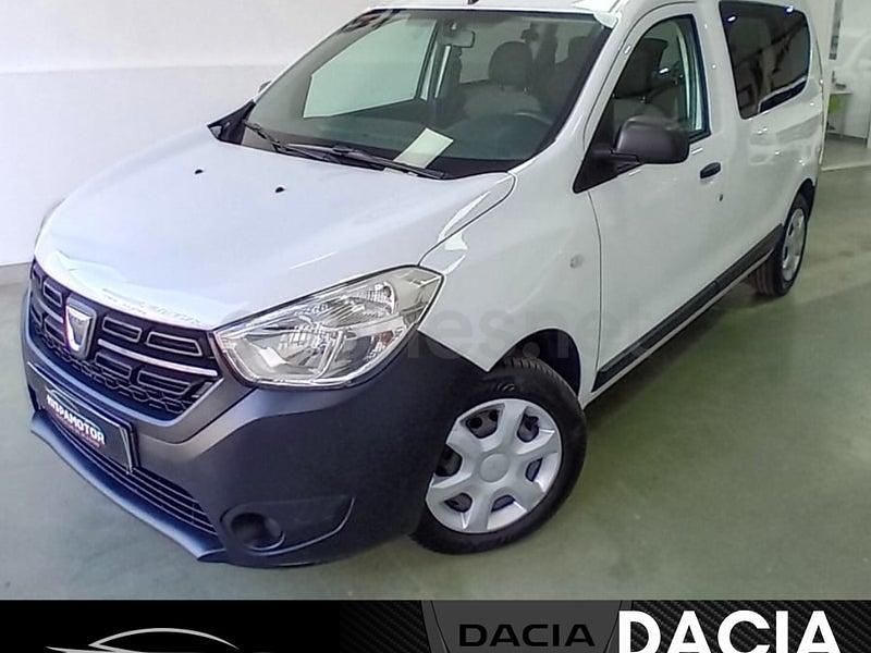 Usado Dacia Dokker Essentiel 75 CV (55 kW) 2019 Blanco Monovolumen
