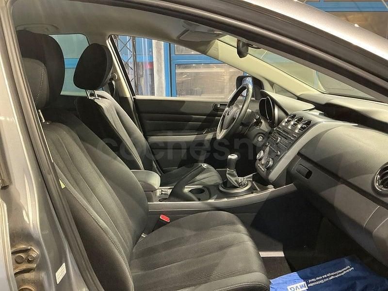 Usado Mazda CX-7 Luxury 173 CV (127 kW) 2010 Gris / plata SUV