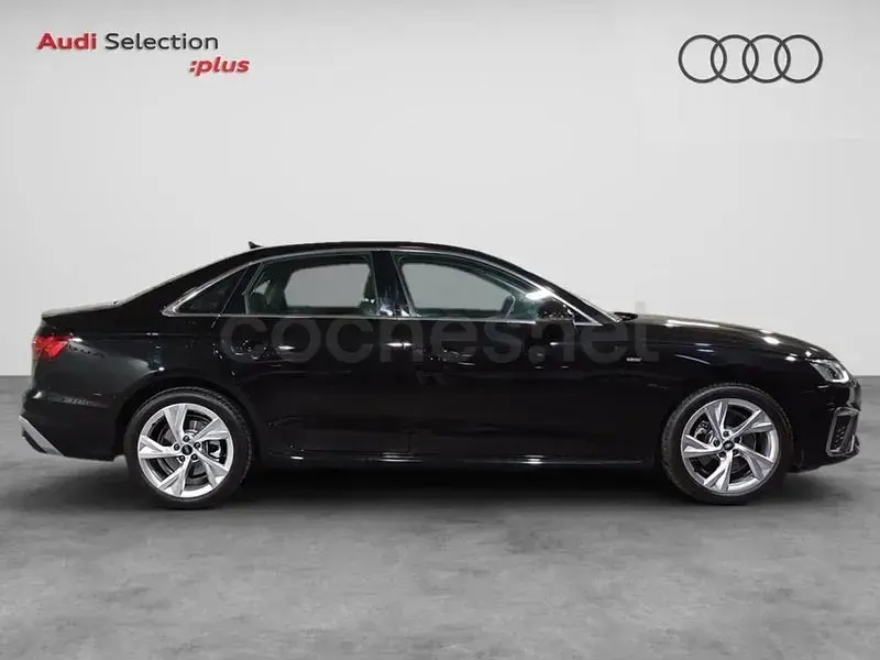 Usado Audi A4 S-Line 163 CV (119 kW) 2022 Negro Berlina