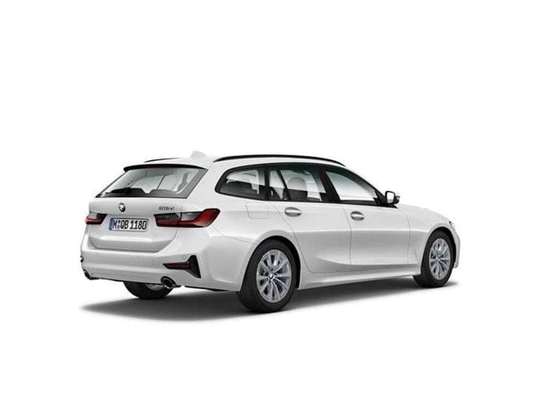 Usado BMW 318 150 CV (110 kW) 2022 Blanco Familiar