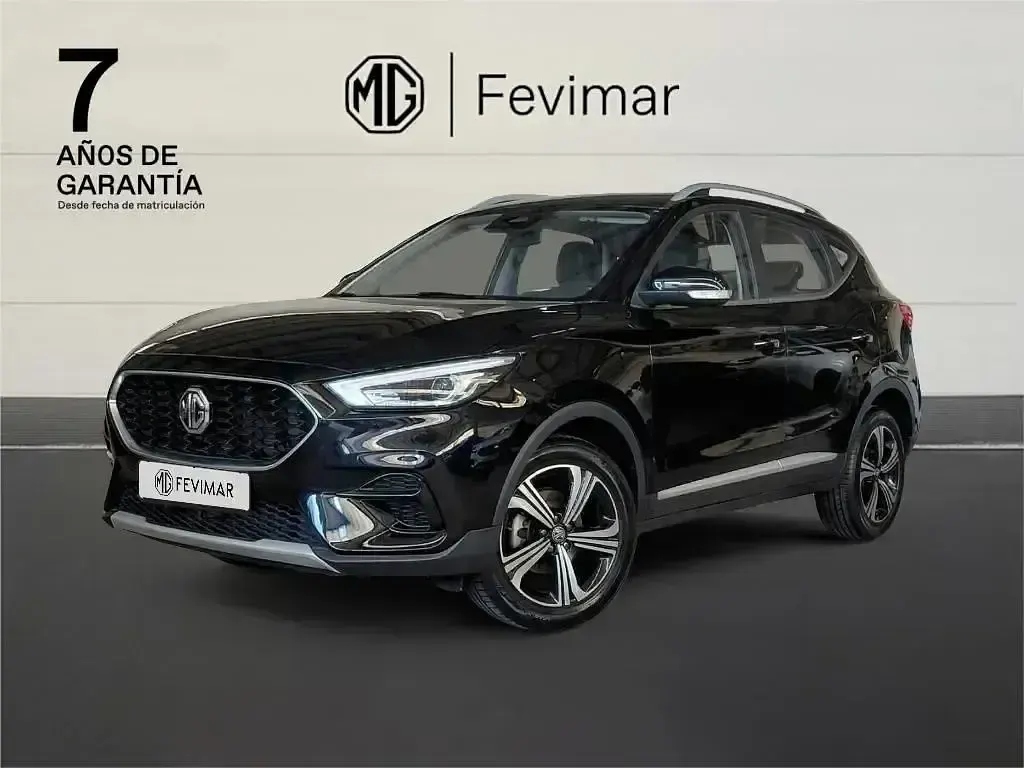 Käytetty MG ZS Comfort 106 HP (77 kW) 2025 Musta Katumaasturi