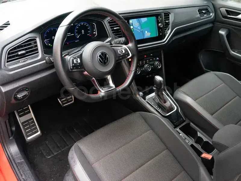 Usado VW T-Roc Sportline 150 CV (110 kW) 2022 Rojo SUV