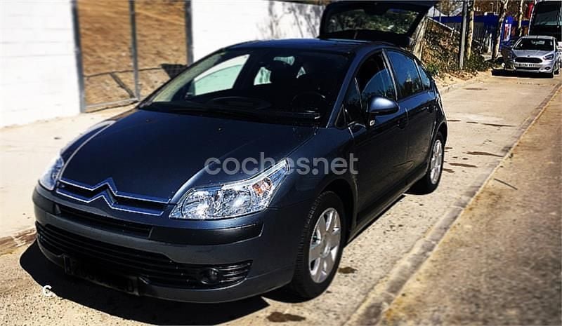 Usado Citroën C4 110 CV (80 kW) 2008 Azul Berlina