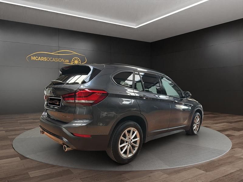 Usado BMW X1 Comfort Edition 150 CV (110 kW) 2022 Gris SUV