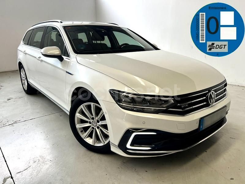 Blanco Usado 2019 VW Passat GTE Familiar | 17.990 € (Precio justo) - Imagen 1/4