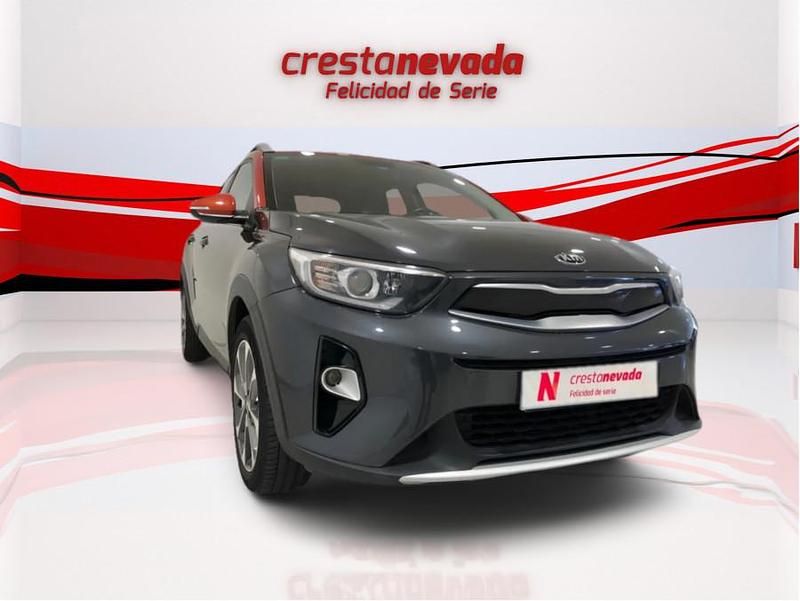 Usado Kia Stonic 101 CV (74 kW) 2019 Negro SUV