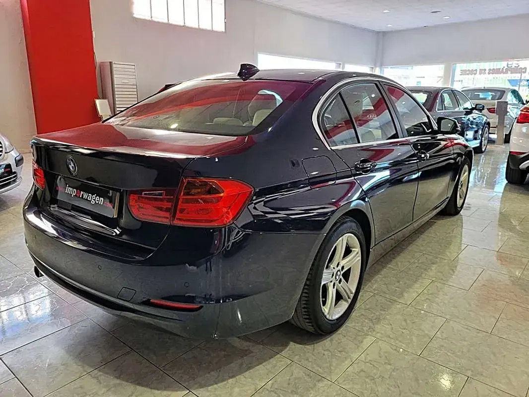 Usado BMW 320 184 CV (135 kW) 2015 Azul Berlina