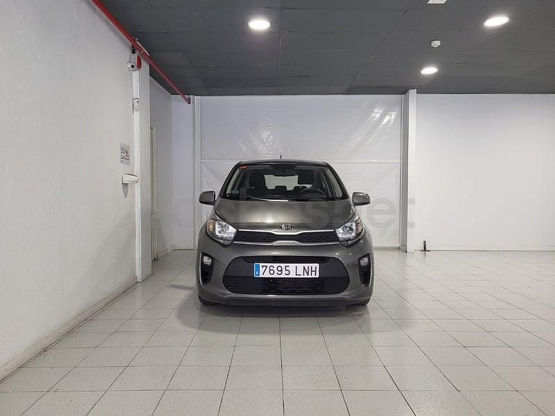 Usado Kia Picanto 67 CV (49 kW) 2021 Gris / plata Utilitario