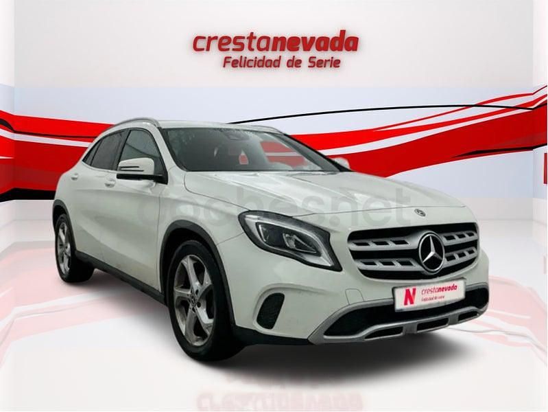 Usado Mercedes GLA220 177 CV (130 kW) 2017 Blanco SUV