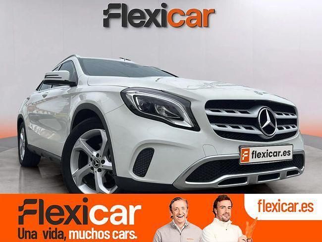 Blanco Usado 2017 Mercedes GLA180 Urban SUV | 18.490 € (Un poco caro) - Imagen 1/4