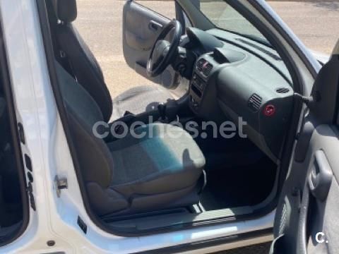 Blanco Usado 2009 Opel Combo Enjoy Monovolumen | 3150 € - Imagen 1/4
