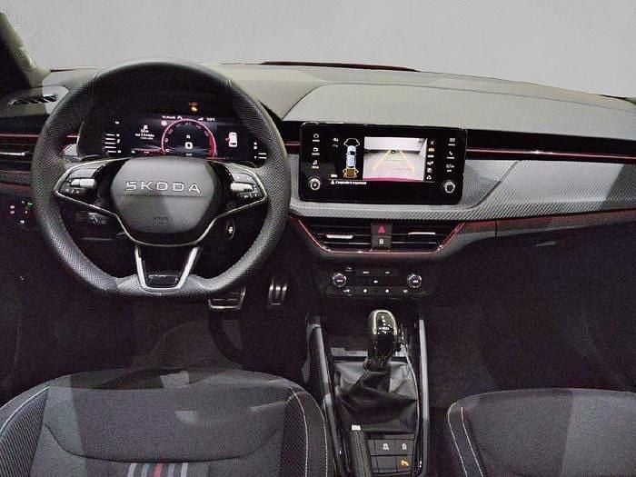 Usado Skoda Kamiq Monte Carlo 115 CV (84 kW) 2025 Rojo SUV