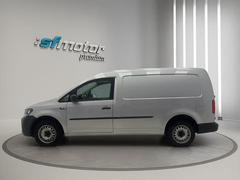 Usado VW Caddy California 102 CV (75 kW) 2020 Blanco Monovolumen