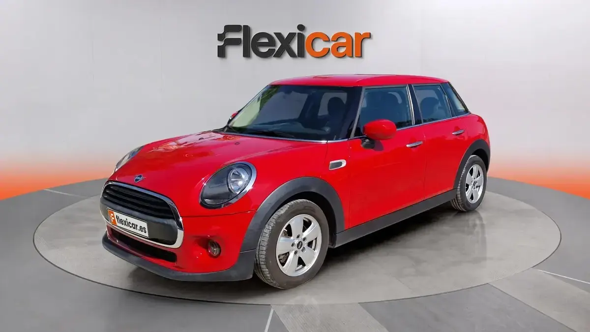 Usado Mini ONE 102 CV (75 kW) 2020 Rojo Utilitario