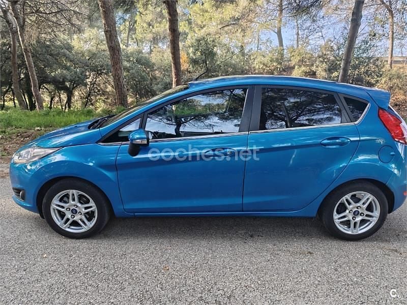 Azul Usado 2013 Ford Fiesta Titanium Berlina | 5500 € (Buen precio) - Imagen 1/4