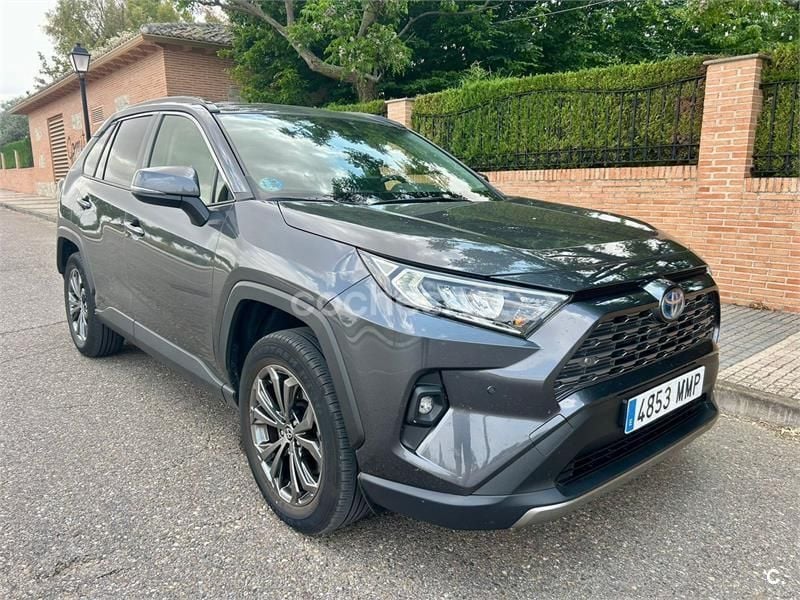 Gris / plata Usado 2024 Toyota RAV4 Hybrid Advance SUV | 38.000 € (Buen precio) - Imagen 1/4