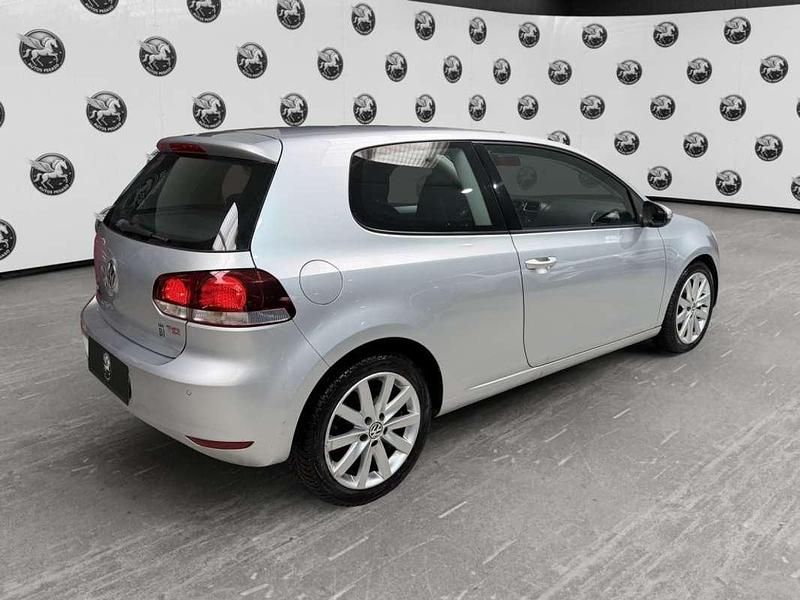 Usado VW Golf VII Sportline 160 CV (117 kW) 2012 Gris Utilitario