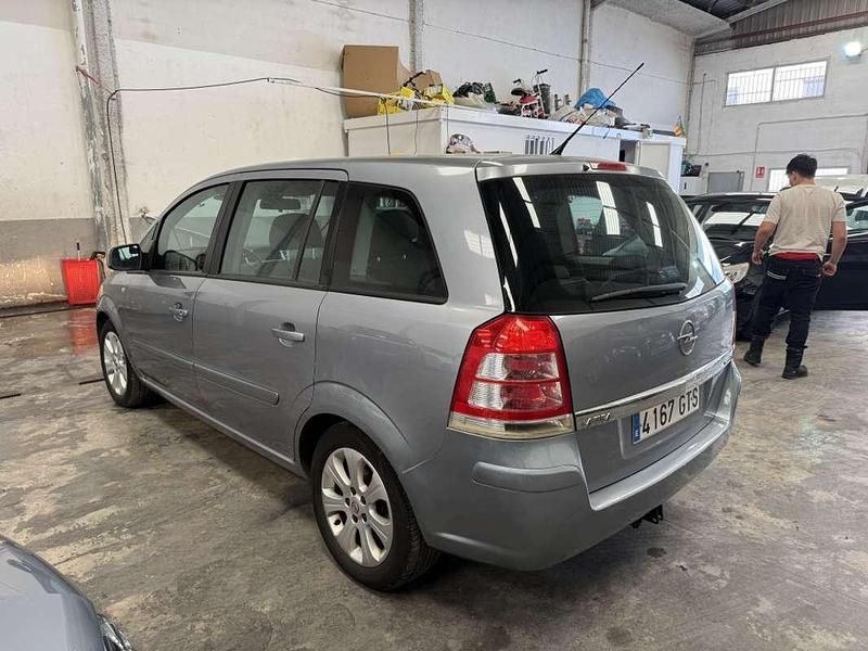 Usado Opel Zafira Enjoy Plus 110 CV (80 kW) 2010 Monovolumen