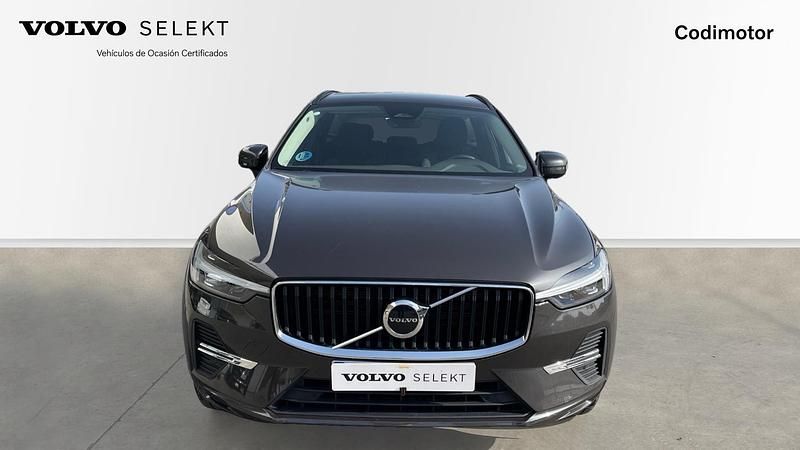Usado Volvo XC60 Core 197 CV (144 kW) 2024 Gris SUV