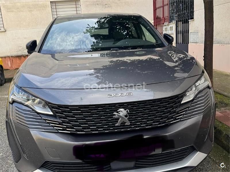 Usado Peugeot 3008 Allure 130 CV (95 kW) 2023 Negro SUV