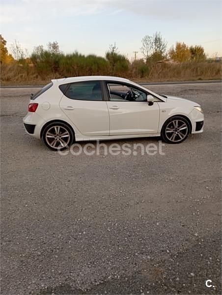 Usado Seat Ibiza Sport 105 CV (77 kW) 2008 Blanco Berlina