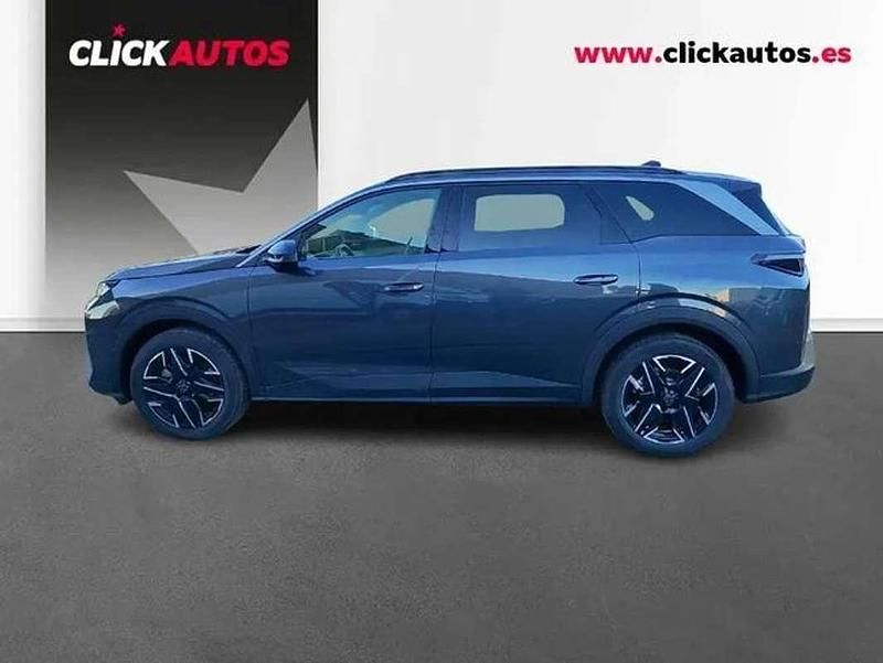 Usado Peugeot 5008 Allure 145 CV (106 kW) 2025 Gris SUV