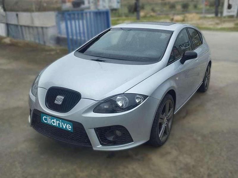Usado Seat Leon FR 170 CV (125 kW) 2008 Gris Utilitario