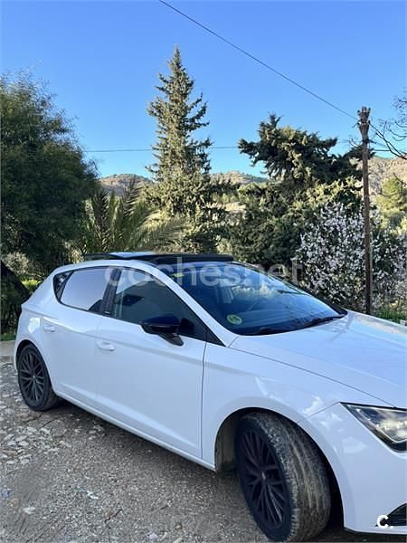 Blanco Usado 2015 Seat Leon I-Tech Berlina | 8100 € (Buen precio) - Imagen 1/4