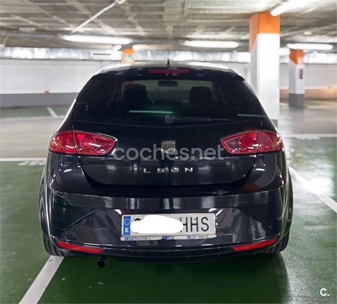 Negro Usado 2011 Seat Leon Copa Berlina | 5200 € (Precio justo) - Imagen 1/4