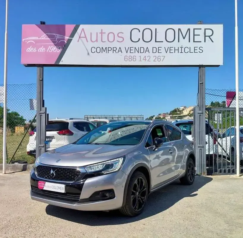 Usado DS Automobiles DS4 Crossback 165 CV (121 kW) 2018 Gris SUV